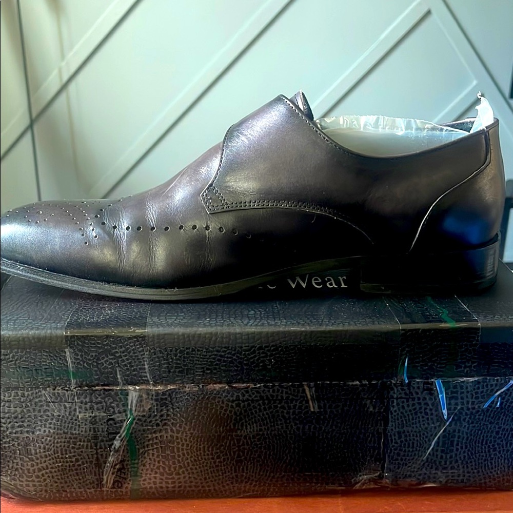 Men's Black Leather Dress Shoes